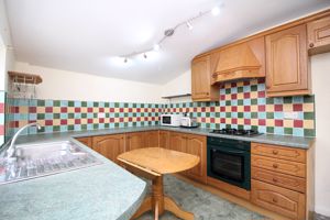 Kitchen- click for photo gallery